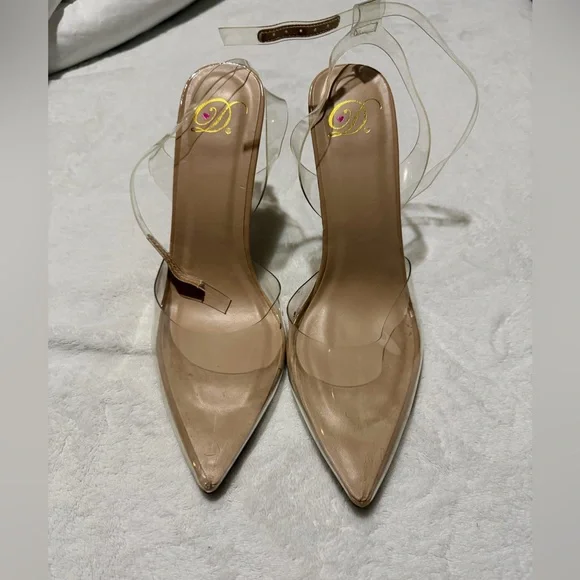 Transparent Nude Heels - Picture 4 of 4